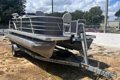BOATZON | Godfrey Sweetwater 1680 FX 2021 BOATZON | Godfrey Sweetwater 1680 FX 2021