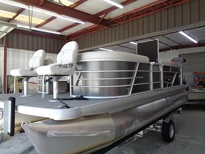 BOATZON | Godfrey Sweetwater 1880 FX 2023
