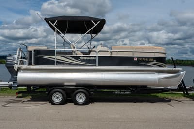 BOATZON | GODFREY SWEETWATER 2010