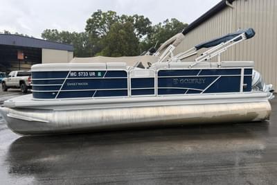 BOATZON | Godfrey Sweetwater 2022