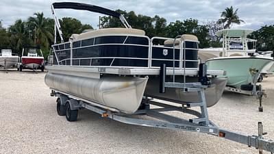 BOATZON | Godfrey Sweetwater 2086 CX 2016 BOATZON | Godfrey Sweetwater 2086 CX 2016