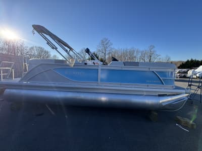 BOATZON | Godfrey Sweetwater 2086 SBC 2026