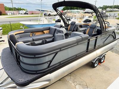 BOATZON | Godfrey Sweetwater 22 Split Bench Tritoon  2286 SB 2025