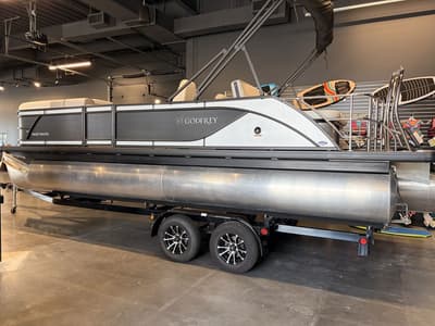 BOATZON | Godfrey Sweetwater 2286 2026