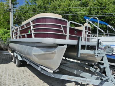 BOATZON | Godfrey Sweetwater 2286 BF 2022