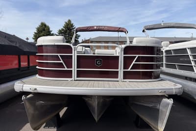 BOATZON | Godfrey Sweetwater 2286 C 2022