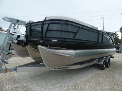 BOATZON | Godfrey Sweetwater 2286 CP 2027