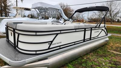 BOATZON | Godfrey SWEETWATER 2286 SB 2025