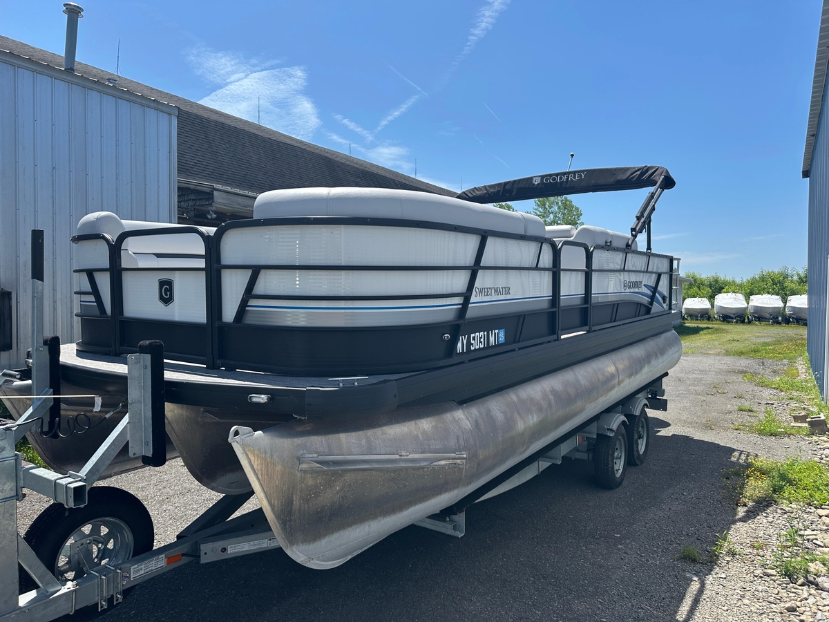 2022 Godfrey Sweetwater 2286 SFL - Sold Boat