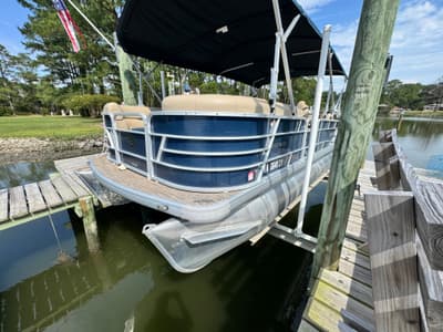 BOATZON | Godfrey Sweetwater 2286 SFL 2022 BOATZON | Godfrey Sweetwater 2286 SFL 2022