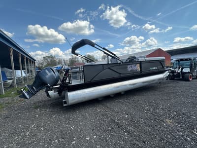 BOATZON | Godfrey Sweetwater 2286 SFL 2024