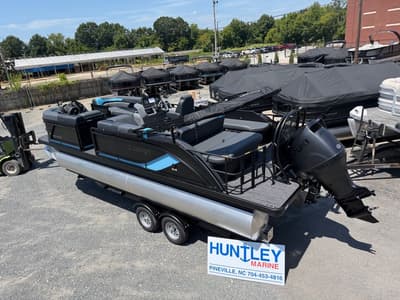 BOATZON | Godfrey Sweetwater 2286 SFL  Suzuki 150 SS 2027
