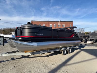 BOATZON | Godfrey Sweetwater 2286 SFL Tritoon  Yamaha 150 2026