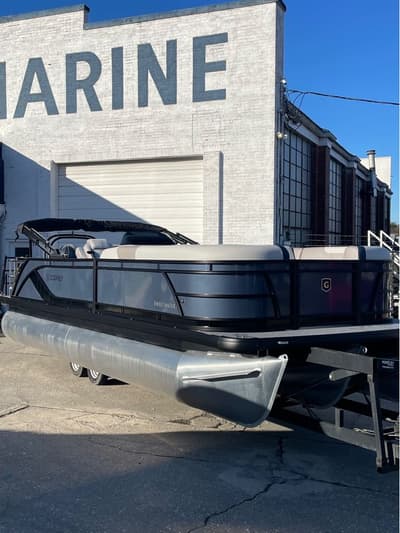 BOATZON | Godfrey Sweetwater 2286 SFL Tritoon  Yamaha 150 2026