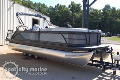BOATZON | Godfrey Sweetwater 2286 SFLC TriToon 2026