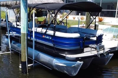 BOATZON | Godfrey Sweetwater 2286FS 2022