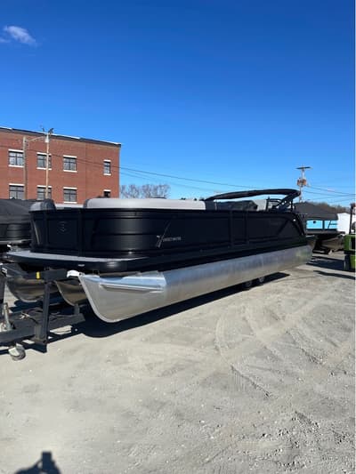 BOATZON | Godfrey Sweetwater 2486 DT  Yamaha 250 SHO 2026