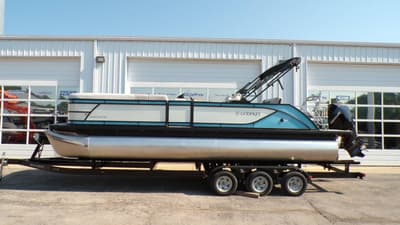 BOATZON | Godfrey Sweetwater 2486 SFLC w iMPACT Plus Tritoon Package 2025