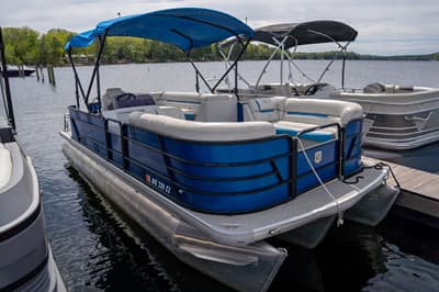 BOATZON | Godfrey Sweetwater SW2386C4 2019
