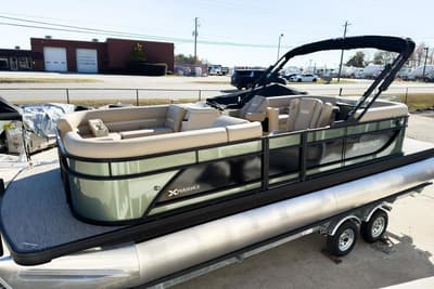 BOATZON | Godfrey Sweetwater Xperience 20 Single Flip Lounge Pontoon  2086 SFLX 2027