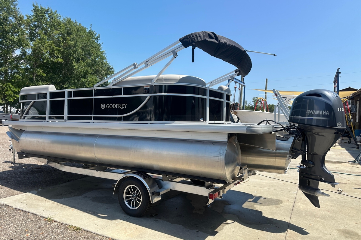 2026 Godfrey Xperience 2086 SBX - Sold Boat