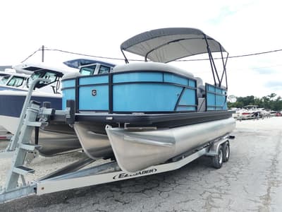 BOATZON | Godfrey Xperience Split Bench 2027