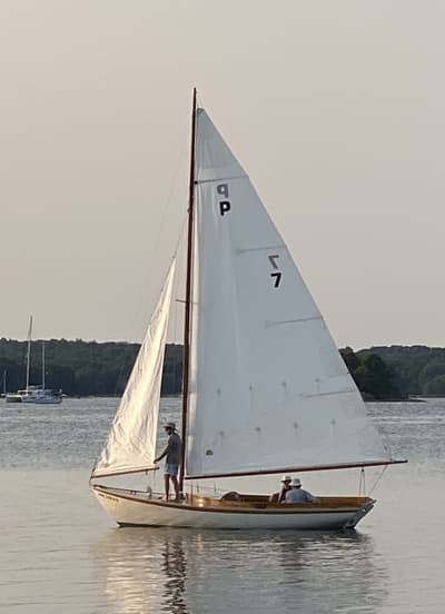 BOATZON | Golden Era Petrel 1979