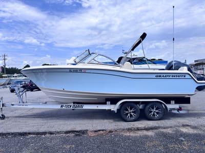 BOATZON | Grady-White 215 FREEDOM 2021