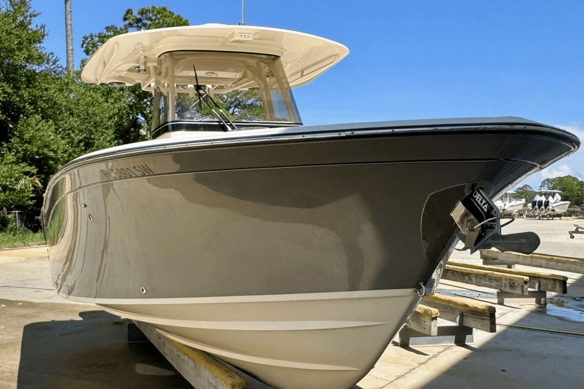 2021 Grady-White 271 CANYON - Sold Boat