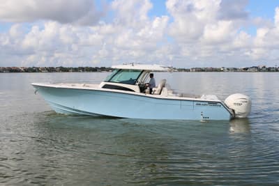 BOATZON | Grady-White Canyon 386 2027