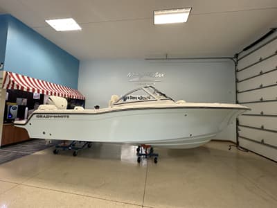BOATZON | Grady-White Freedom 215 2027 BOATZON | Grady-White Freedom 215 2027