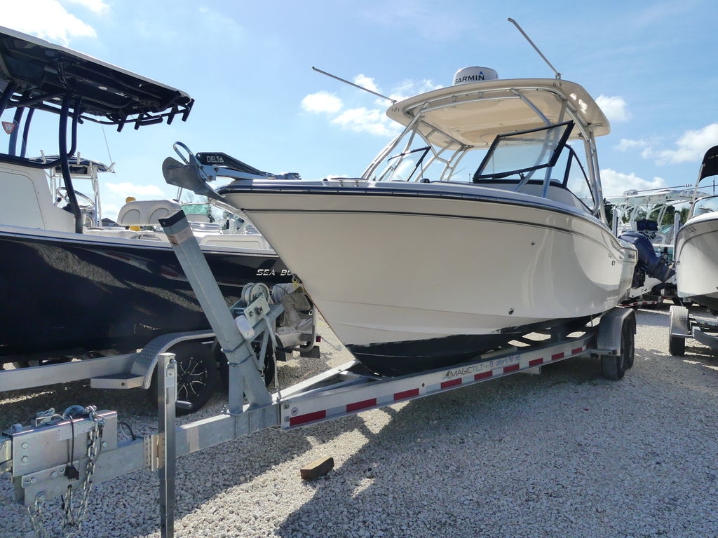2016 Grady-White Freedom 255 - Sold Boat