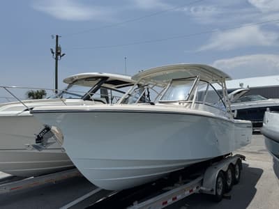 BOATZON | Grady-White Freedom 285 2027