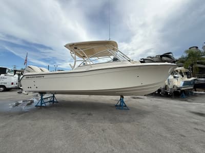 BOATZON | Grady-White Freedom 285 2027