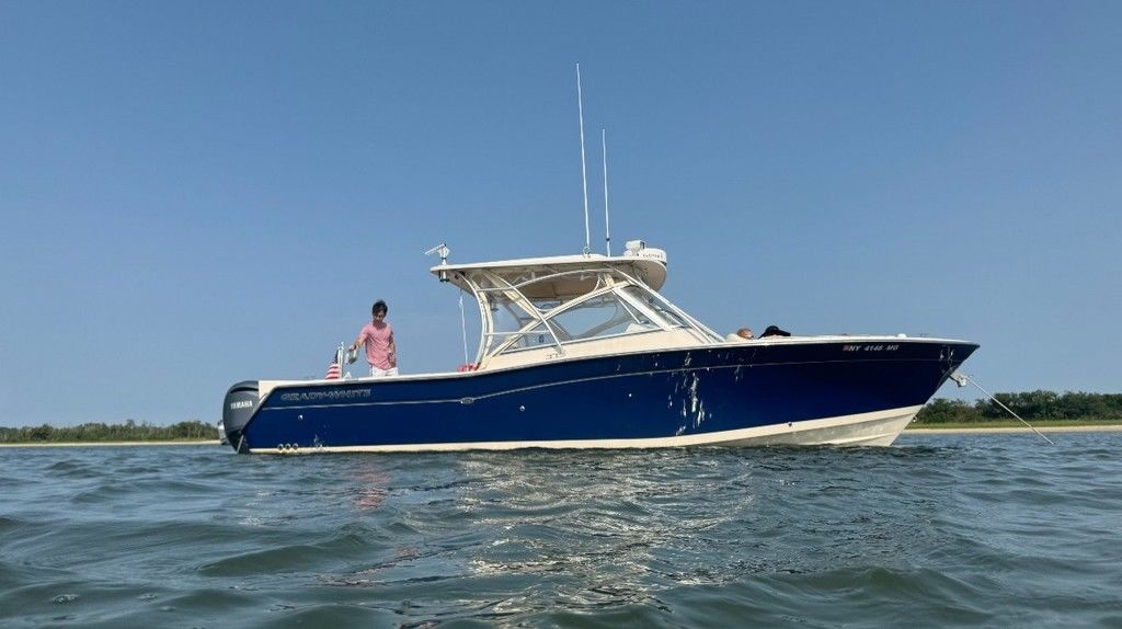 2009 Grady White Tournament 307 - Sold Boat