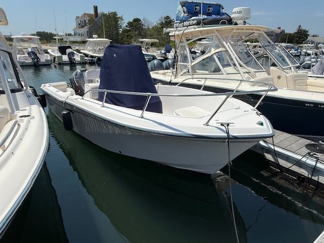 2001 GradyWhite 209 - Sold Boat