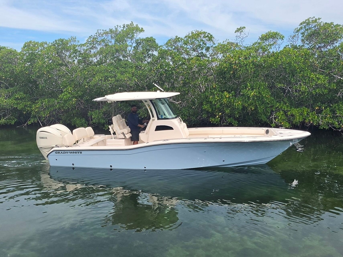 2027 GradyWhite 281 Coastal Explorer - Sold Boat
