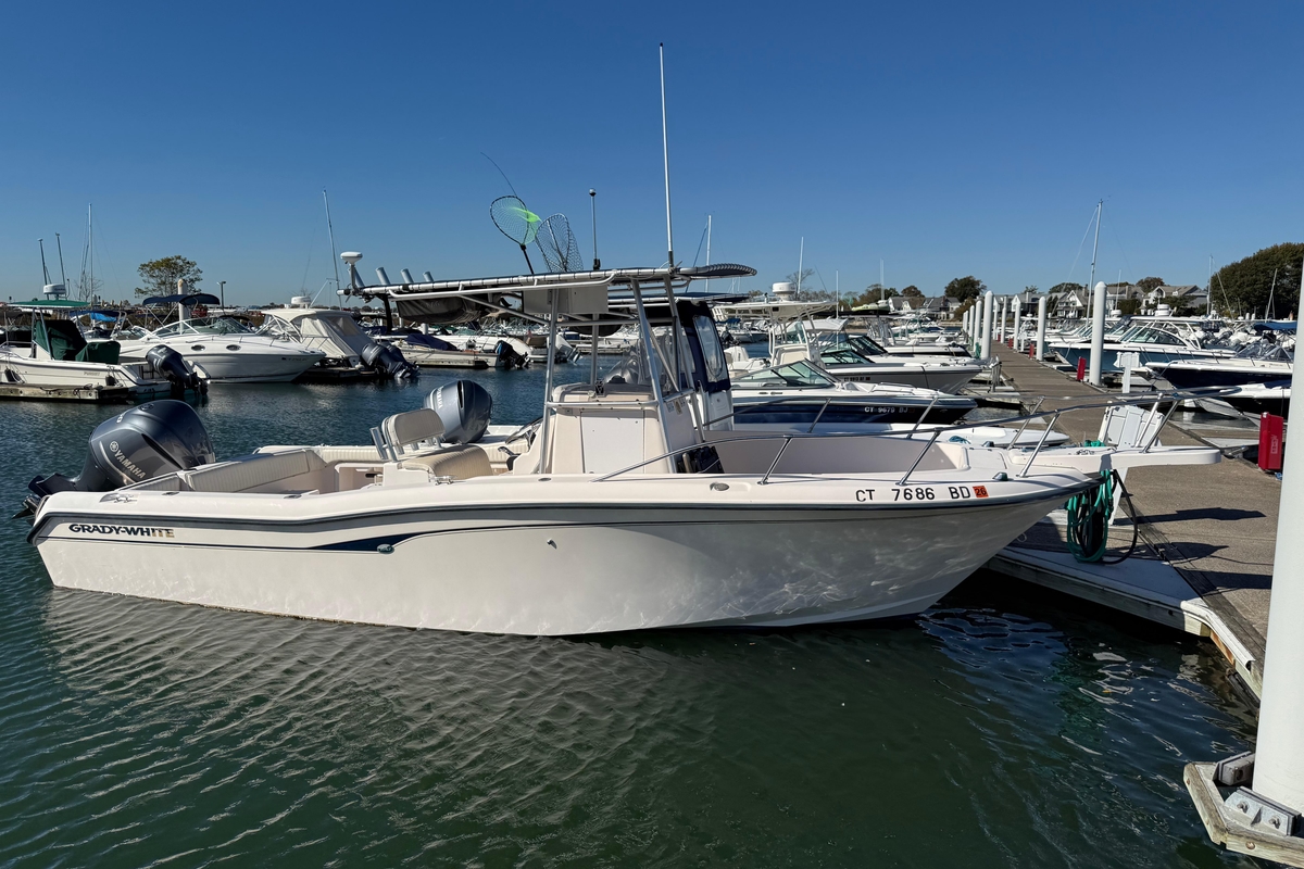 1998 GradyWhite Advance 247 - Sold Boat