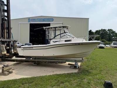 BOATZON | GradyWhite Adventure 208 2001
