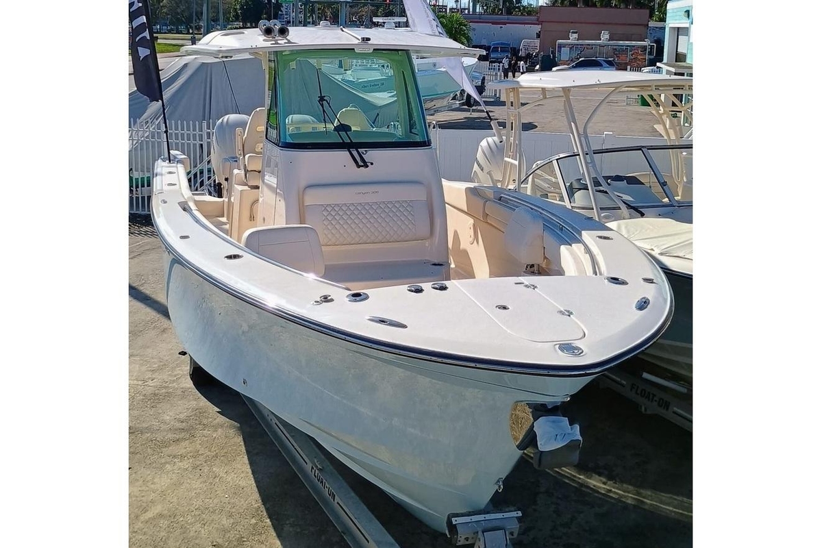 2025 GradyWhite Canyon 306 - Sold Boat