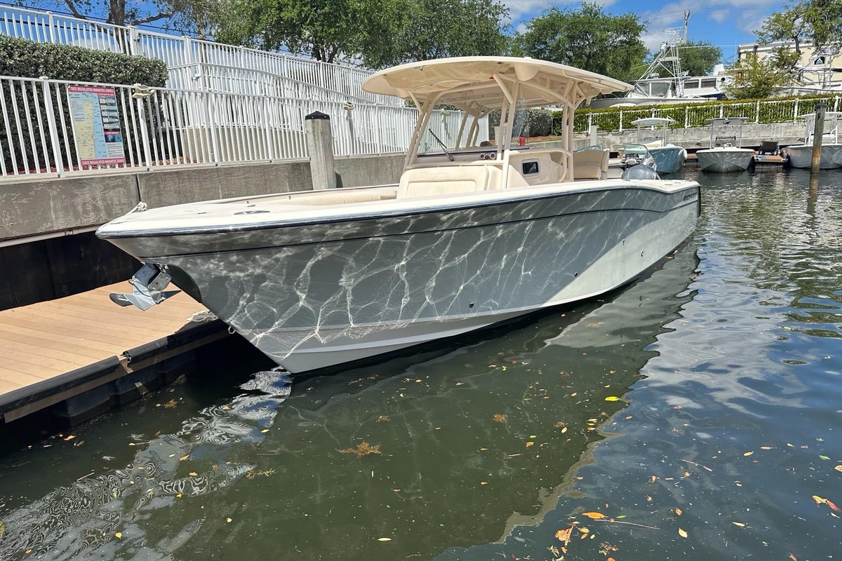 2014 GradyWhite Canyon 336 - Sold Boat