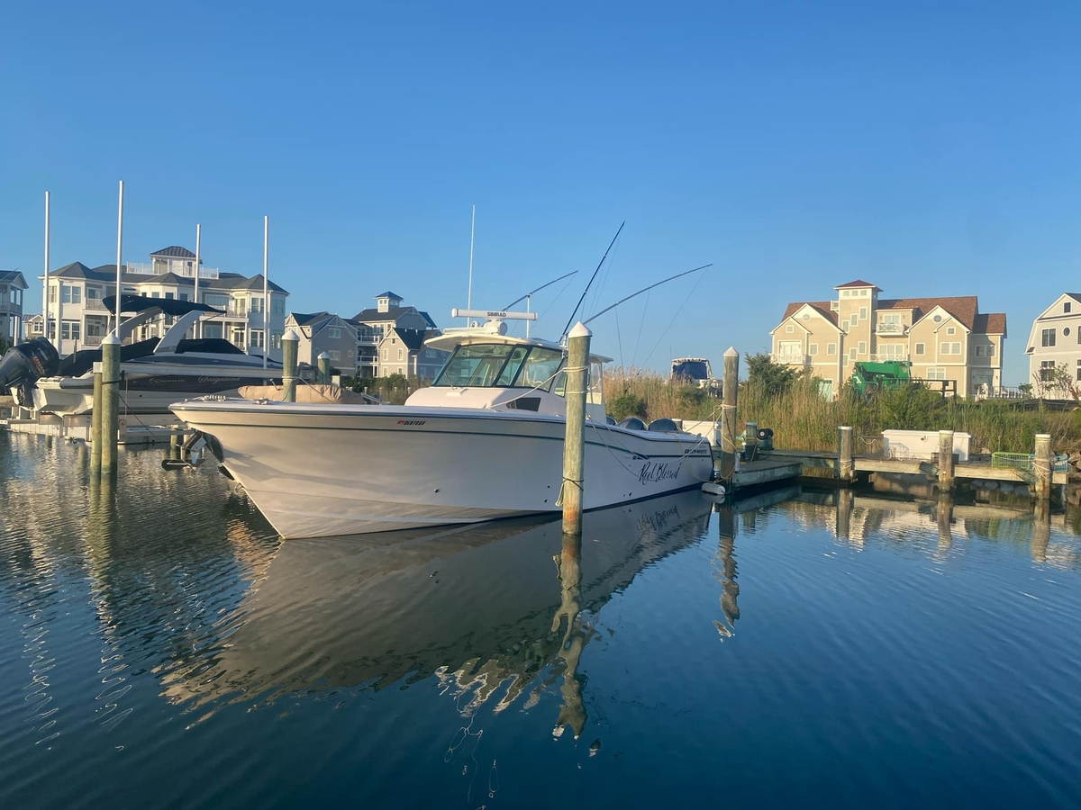 2014 GradyWhite Canyon 376 - Sold Boat