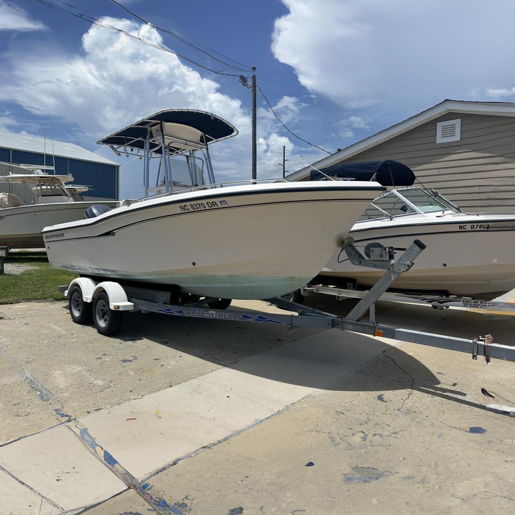 2005 GradyWhite Escape 209 - Sold Boat