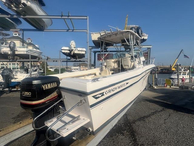 1994 GradyWhite Explorer 244 - Sold Boat