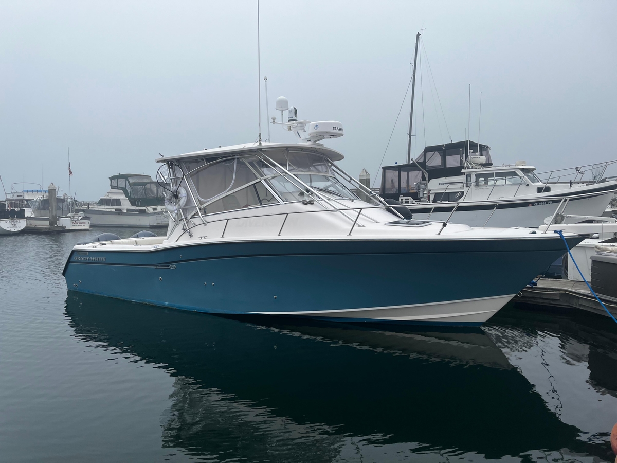 2003 GradyWhite Express 330 - Sold Boat