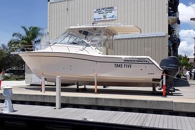BOATZON | GradyWhite Express 330 2008