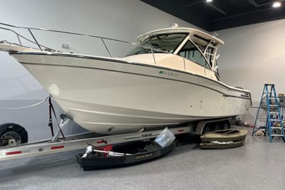 BOATZON | GradyWhite Express 330 2019