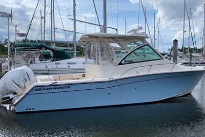 BOATZON | GradyWhite Express 330 2021