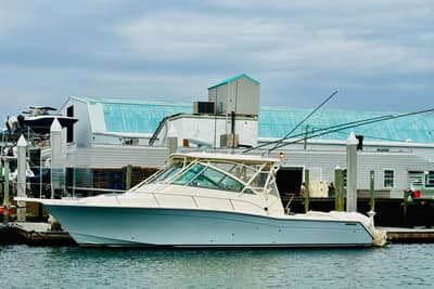 BOATZON | GradyWhite Express 370 2015