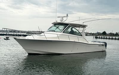 BOATZON | GradyWhite Express 370 2021